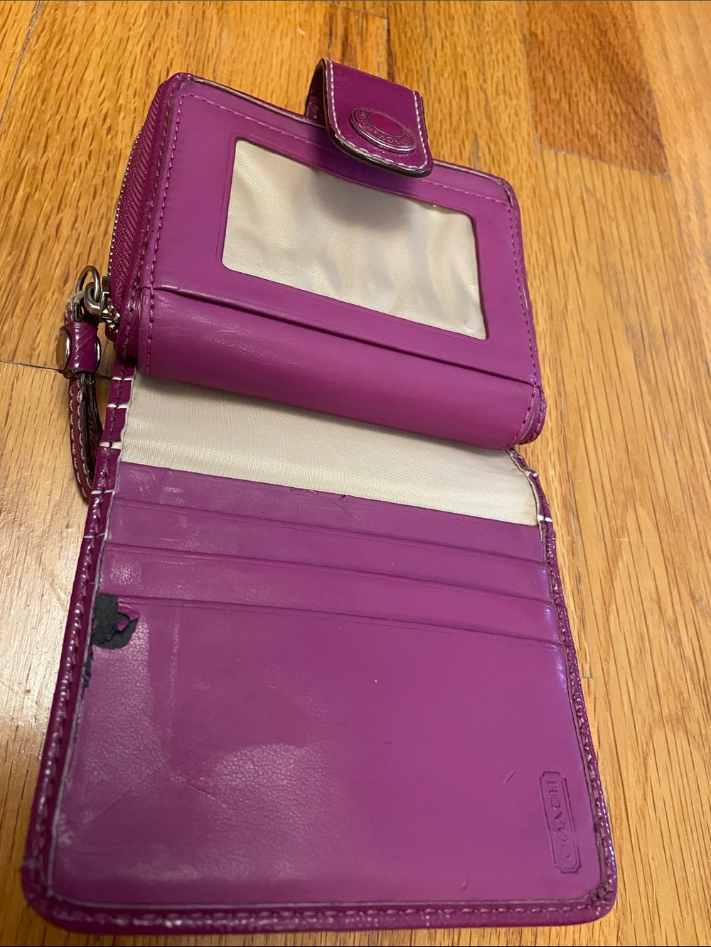 Vintage Coach Cardholder Zip Wallet. Magenta Pink/Tan. Monogram Signature C  GUC - Picture 5 of 12